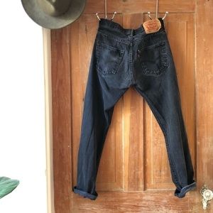 Black vintage Levi’s jeans